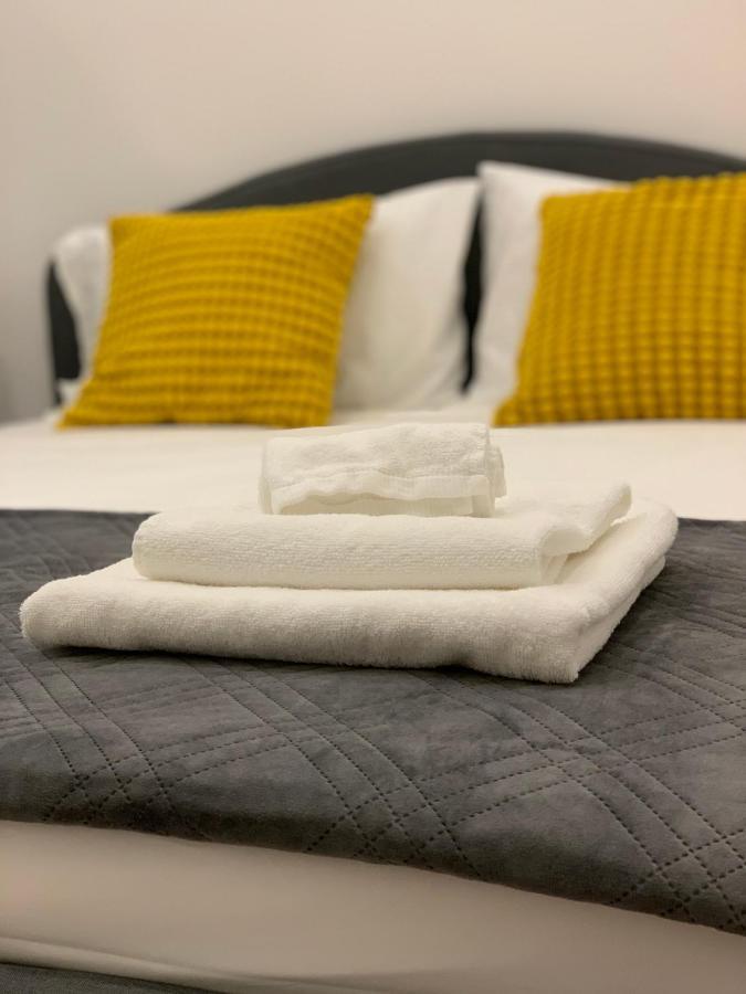 Citywise Vittorio - Independent Apartment Near Bari Central Station Ngoại thất bức ảnh