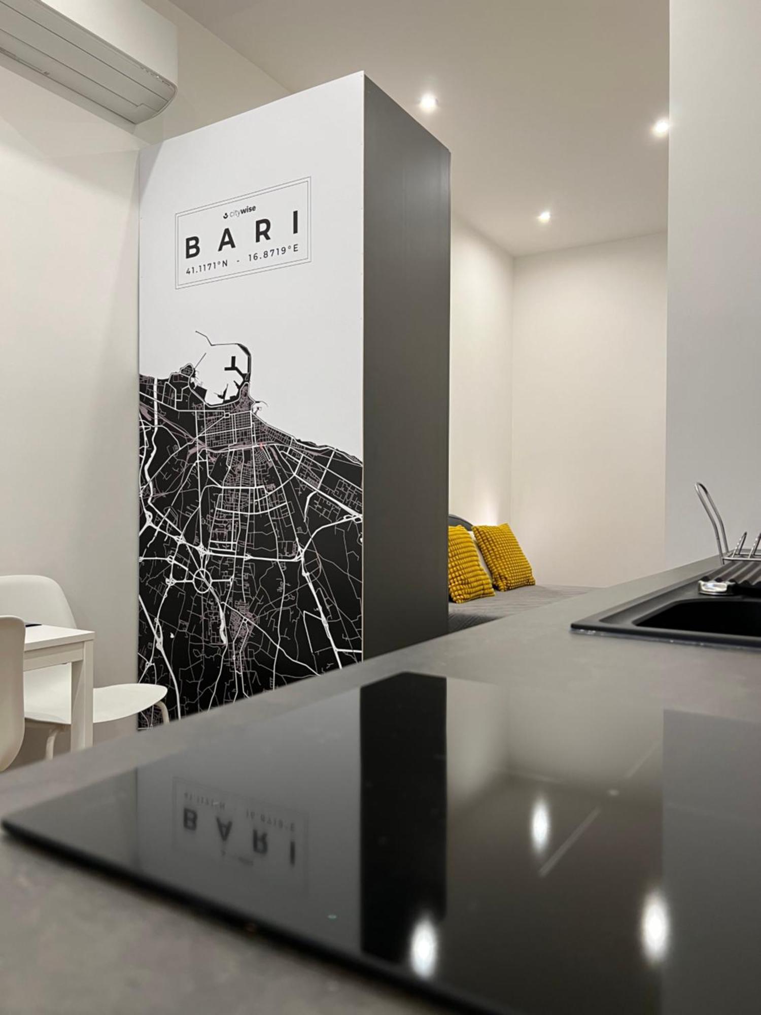 Citywise Vittorio - Independent Apartment Near Bari Central Station Ngoại thất bức ảnh